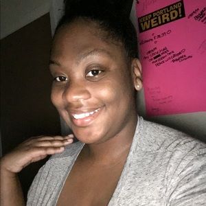 Meet your Posher, Annalise